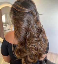 Highlights Curly Hair, Hair Color Streaks, Hairstyles For Layered Hair, Hair Done