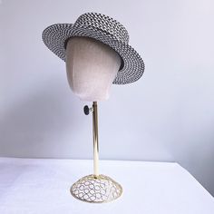 Description: Material: Made of and linen cover, durable for use. The metal base help keep this hat & stand sturdy and upright. Widely Used: The professional manikin head is designed to display s, sunglasses, hats, jewelry, scarves, etc. Can be placed on tables at homes, markets, shopping mall for hat or display and hold. Head Specification: The circumference of this head is approx. 54cm. You can put the head on the tripod stand for display long s and take photo for your s. Suitable for hair expe Gear Stand, Manikin Head, Take Photo, Hat Display, Head Stand, Wig Stand, Tripod Stand, Hat Stands, Metal Base