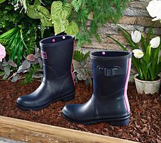 These waterproof rain boots allow you to splash your way through those rainy days with a smile on your face. No more avoiding puddles with these beauties! From Joules. Smile On, Hunter Boots, Rainy Days, A Smile, Rubber Rain Boots, No More, Rain Boots, Fashion Shoes, Shoe Boots