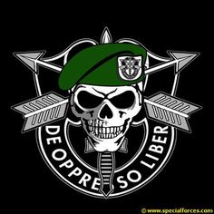 a skull wearing a green beret with arrows on it's head and the words doppre soirer