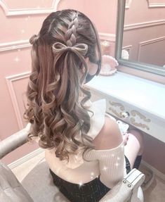 #cutecat Girly Hairstyles, Ribbon Hairstyle, Peinados Fáciles Para Cabello Corto, Hair Stylies, Hair Up Styles, Hair Inspo Color, Aesthetic Hair