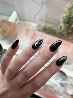 Black Nails With Moon Design, Star And Moon Nails Simple, Simple Spooky Nails Black, Nails With The Moon, Black Nails With Moon And Stars, Black Nails Stars Moon, Moon Accent Nail, Black And White Moon Nails, Black Nails With Crescent Moon