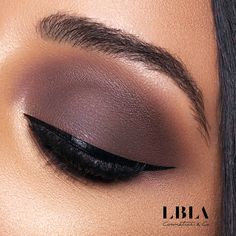 As the weather grows colder, our eye makeup gets bolder 🖤 Nail a seductive smokey eye using our Matte Eyelixir liquid eyeshadow in "Suede Days," a gorgeous medium brown with mauve undertones. Swipe across the lid and blend up to the brow bone using a brush or your fingertip. Punctuate the look using our Everlasting Eyeliner to draw a slim winged liner along the top and bottom lashlines. 💋 Sultry Style, Safe Makeup, Black Eyeshadow, Winged Liner, Lash Extension, Liquid Eyeshadow, Matte Eyeshadow, For Lash, Pretty Makeup