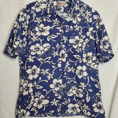 "Vintage Hilo Hattie Button Up Shirt Hawaiian Floral Blue White Approx size XL, no tag, see measurements Edges show some wear, see pictures shoulders 21\" pit to pit 26\" length 28\" preowned from an estate Pet friendly home" Hawaii Style, Vintage Hawaiian, Silk Ties, Button Up Shirt, New Outfits, Unique Pieces, Button Up Shirts, Wrap Dress, Vintage Outfits