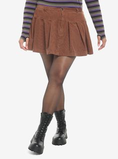 Brown Corduroy Pleated Mini Skirt Plus Size, BROWN Mini Skirt Plus Size, Cozy Fall Aesthetic, Skirt Outfit Fall, Plus Size Hot, Corduroy Mini Skirt, Grunge Vibes, Skirt Plus Size, Her Universe, Brown Skirt