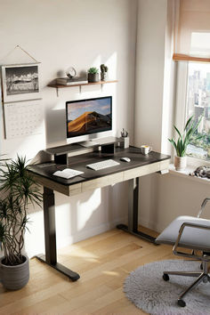 Eureka is dedicated to providing you with the latest inspiration for your home office remodel. Minimalist style two drawer standing desk with height adjustable feature with two drawer storage. Contemporary styling for a cozy office atmosphere. #officedesk #standingdesk #homeoffice #eurekaergonomic Home Standing Desk, Standing Desk Setup, Office Atmosphere, Wood Desk Top, Standing Desk Office, Cozy Office, Office Remodel, Electric Standing Desk, Comfortable Office