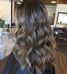 Brunettes Babylights, Mushroom Brown Hair, Ideas For Hair Color, Baylage Hair, Brown Hair Inspiration, Mushroom Brown