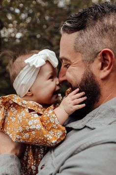 Dads And Daughters Pictures, 6 Months Family Photoshoot, Family Photo With Baby Poses, Daughter And Father Photography, Father 2 Daughters Photoshoot, Mommy Daddy And Daughter Pictures, Daughter Father Pictures, Father And Daughter Photos, Father Daughter Portraits