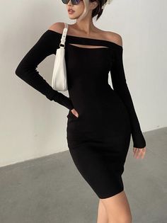 Details Composition: 50% Cotton, 30% Viscose, 20% Polyester Design: Plain Style: Casual Thickness: Regular Material: Knit Occasion: Leisure Size & Fit Dresses Length: Short Stretch: Slight Stretch Fit Type: Regular Fit Size Length Waist Bust Sleeve S 83 52 64 55.5 M 84 54 66 56 L 85 56 68 56.5 S 32.7 20.5 25.2 21.9 M 33.1 21.3 26 22 L 33.5 22 26.8 22.2 Care Instructions Maximum washing temperature for hand washing is 40°C Do not Bleach Flat dry Maximum iron temperature 110 Do not dryclean Casual Winter Evening Bodycon Dress, Short Sweater Dress, Off The Shoulder Midi Dress, Pencil Dresses, Short Sweater, Party Dress Long Sleeve, Slim Dress, Puff Sleeve Dresses, Shoulder Cut