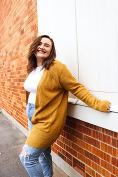 Add a pop of colour into your autumn wardrobe.. #knit #autumnfashion #yellowknit #plussizefashion ❤️ This yellow knit cardigan is the perfect mixture of bright but mustard and autumn-y hehe 😂 outfit from Fashion Nova Mustard Cardigan Outfit, Healing Symbols, Mustard Cardigan, Office Wear Women, Autumn Wardrobe, Yellow Knit, Autumn Casual, Autumn Outfits, Cardigan Outfits