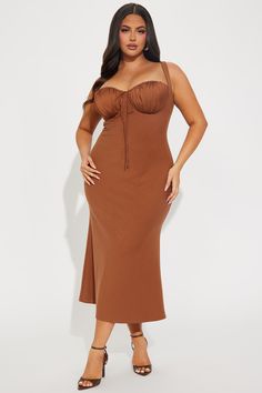 Available In Chocolate And Cream. Fit & Flare Midi Dress Sweetheart neckline Sleeveless Padded bra cups Tie detail Back zipper Stretch Length = 46" Self: 95% Polyester 5% Spandex Contrast/Lining: 100% Polyester Imported | Found In A Fantasy Midi Dress in Chocolate Brown size Medium by Fashion Nova Brown Dress Outfit, Chocolate Fashion, Outfit Plus Size, Dress Sweetheart Neckline, Flare Midi Dress, Sweater Jumpsuit, Jean Top, Padded Bra, Brown Dress