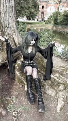 Metal Recommendations, Trad Goth Fashion, Trad Goth Outfits, Goth Outfit Inspo, Goth Outfit Ideas, Scene Goth, Alt Goth