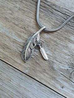 Eagle Feather Pendant Pendant Dimensions (without the bail) L X W 40 mm x 10 mm All our Silver Jewelry are 925 stamped and 92.5% Pure Sterling silver. We do not use Nickel. The stones used in our Jewelry are all Natural Gemstones 💎. The item listed in the page is the actual item for sale. We have listed the dimensions of the Jewelry in item details. If you should require any other specific dimensions, please message us . Chains used in pendants are not included. 📦Shipping & Exchange of ite Feather Pendant Jewelry As Gift, Feather Pendant Jewelry For Gifts, Silver Feather Pendant Jewelry, Eagle Jewelry, Eagle Feather, Canadian Jewelry, Eagle Pendant, Boho Cuff, Eagle Feathers