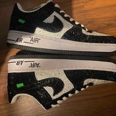 New Rhinestone Nike Dunks Blacks And White With Rhinestones Rhinestone Nike, Nike Dunks, Nike Shoes, Nike Women, Athletic Shoes, Size 7, Black White, Women Shoes, Nike