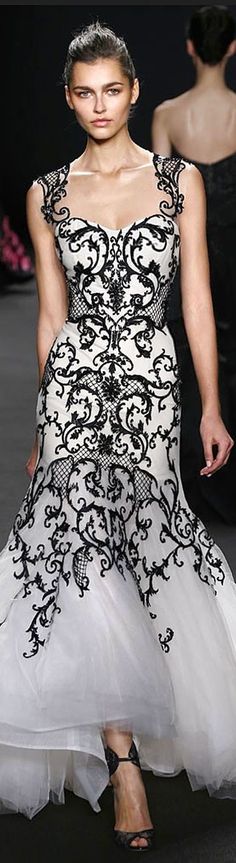 Monique LHuillier ~ Fall 2014 Winter Typ, White Gown, Monique Lhuillier, Gorgeous Gowns, Fall 2014, Elie Saab, White Fashion, Beautiful Gowns, Dream Dress