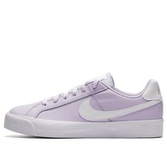 Nike Court Royale, Preppy Shoes, Tenis Nike, White Shoes Sneakers, Nike Cortez Sneaker, Sneakers Shoes, Stylish Sneakers, Skate Shoes, White Sneakers