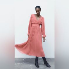 Zara Nwt Midi Pleated Pink Dress Missed The Return Window Wrong Size For Me But Beautiful Dress Pleated Shirt Dress, Orange Midi Dress, Flowy Midi Dress, Printed Tunic Dress, Dress Zara, Halter Midi Dress, Ribbed Midi Dress, Form Fitting Dress, Printed Long Dresses