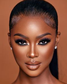 Black Model Makeup, Black Women Makeup Photoshoot, Makeup Looks Dark Skin, Mua Black Women, Makeup On Dark Skin Women, Black Woman Makeup, Black Wedding Makeup Dark Skin Girl, Black Women Editorial Makeup, Editorial Makeup For Dark Skin