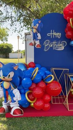 sonic the hedgehog birthday party with balloons