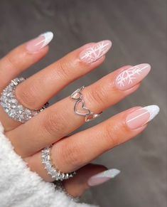 French Almond Christmas Nails, New Nail Designs 2024 Winter, Christmas White Nails Almond, Christmas Nails Ideas Almond, Cute Simple Christmas Nails Almond, Winter Christmas Nails Almond Shape, White Holiday Nails Almond, Almond Nail Art Christmas, Ballerina Nails New Years