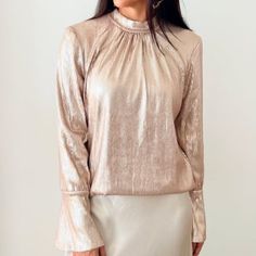 Liquid Sequins Bell Sleeve Blouse. Rose Gold Color Nwt Size Medium Bell Sleeve Blouse, Rose Gold Color, Bell Sleeve, Gibson, Bell Sleeves, Gold Color, Sleeve Blouse, Womens Tops, Rose Gold