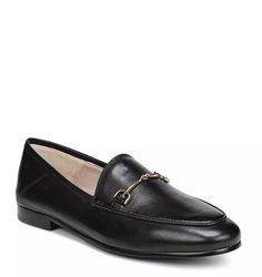 Women's Loraine Loafers | #Loafers | #LoraineLoafers | Loafer Shoes For Men, Loafers Online, Casual Dress Shoes, Men Loafers, Black Loafers, French Fashion, Fashion Essentials, Leather Loafers, Loafers For Women