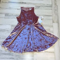 Nwt. Xl 14-16. Nordstrom. Pink Velour Dress. Keyhole Back Closure. Pet Free Smoke Free Home White Tie Dye Dress, Girls Velvet Dress, Sleeved Velvet Dress, Pink Tulle Dress, Hooded Sweatshirt Dress, Cute Floral Dresses, Girls Long Dresses, Short Sleeve Summer Dresses, Velour Dress