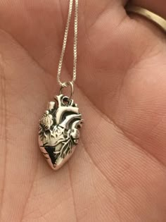 Heart Necklace Realistic, Heart Necklace Anatomical, Heart Organ Necklace, Cute Heart Necklace, Realistic Heart Necklace, Real Heart Necklace, Anatomical Heart Jewelry, Human Heart Necklace, Anatomical Heart Pendant