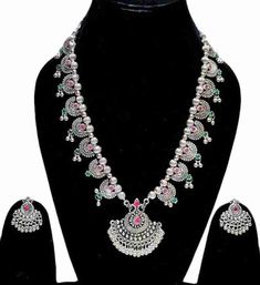 #jewelleryset #bridaljewelleryset #goldjewelleryset #greenjewelleryset #quillingjewelleryset #navratrijewelleryset #rajputanajewelleryset #paperquillingjewelleryset #jodhajewelleryset #weddingjewelleryset #oxidejewelleryset #haldijewellerysetyset Pink Jewellery Set, Pink Jewellery, Pink Jewelry Set, Oxidised Silver Jewelry, Silver Jewellery Sets, Jewellery Set, Silver Drop Earrings, Silver Jewellery