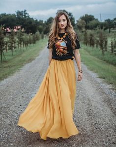 Western Runway, Western Boho Outfits, Ranch Fashion, Nfr Outfits, Boutique Hub, Western Wear Outfits, Western Style Outfits, Estilo Country