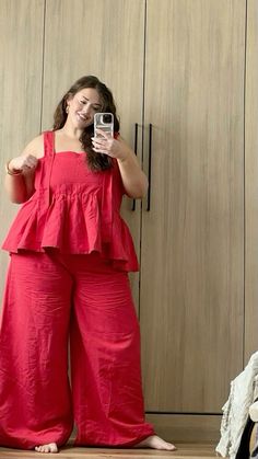 Jeans And Crop Top Outfit, Spring Fashion Plus Size, Outfit Inspo Plus Size, Outfit Inspo Street Style, Curvy Fashion Summer, Linen Style Fashion, Plus Zise, Plus Size Fall Outfit, Plus Size Summer Outfits