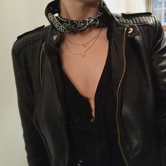 Biker Girl Style, Black Bandana, Polished Casual, Black Wardrobe, Cool Girl Style, Rodeo Fashion, Leather Jacket Style