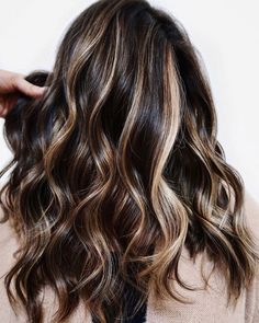 Ombre Hair Color For Brunettes, Balayage Hair Caramel, Honey Blonde Hair Color, Dark Brunette Hair, 2023 Hair, Caramel Highlights, Honey Blonde Hair, Updo Hairstyle