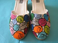 Zapatillas pintadas a mano Artsy Shoes, Painted Toms