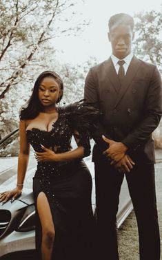 MATRIC DANCEEEEE!!🥹🎀 Matric Dance Aesthetic, Matric Dance Pictures, Matric Dance Photos, Matric Dance Poses, Black Matric Dance Dresses, Couples At Prom, Prom Ideas Black Couples, Matric Dance Photoshoot Ideas, Md Photoshoot