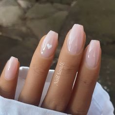 Plain Nails, Custom Press On Nails, Nails Fake, Strong Nails, Neutral Nails, Manicure Y Pedicure, Heart Nails, Classy Nails