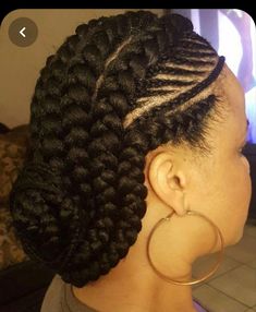 Medieval Princess, Halo Braid, Summer Braids, Braided Hairdo, African Hair Braiding Styles, Braids Hairstyles Pictures