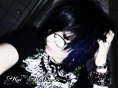 #emoboy #emo #2000s #y2k #aesthetic #myspace #vampirefreaks 2000s Y2k Aesthetic, Blingee Emo, Vampire Freaks, Emo Girl Hairstyles, Men's Emo Style