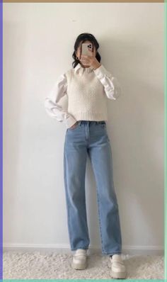 Fitsandbits Outfits, Time Capsule Wardrobe, Aesthetic Closet, Closet Clothing, Capsule Closet, Korean Outfit Street Styles, Tiktok Outfits, Casual College Outfits, Closet Essentials