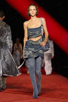 diesel ss24 ready to wear collection (mfw) 2024 Runway, Moda Denim, Diesel Industry, Spring Inspo, Diesel Denim, Denim Projects, Fashion Design Portfolio, Print Trends