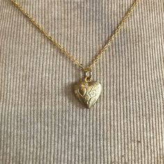 Rose Gold Metal Heart Necklace For Anniversary, Anniversary Rose Gold Heart Necklace, Vintage Metal Necklace With Heart Charm, Gold Brass Heart Charm Necklaces, Gold Brass Charm Necklace With Heart Charm, Metal Heart Necklace For Valentine's Day Wedding, Vintage Gold Brass Heart Necklace, Vintage Gold Heart Metal Necklace, Vintage Metal Heart Necklace For Anniversary