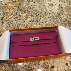 Super Hard To Find And Hard To Get Hermes Kelly Wallet In Rose Pourpre In Epson Leather And Silver Hardware. Never Worn Or Used Stickers Still On Comes With Box And Original Tags Hermes Kelly Wallet, Kelly Wallet, H Logos, Small Coin Purse, Hermes Wallet, Mini Notebooks, Togo Leather, Planner Cover, Orange Leather