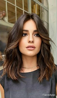 Bob Lung, Rambut Brunette, Long Brown Hair, Medium Hair Cuts, Shoulder Length Hair, Great Hair, Layered Hair, Brunette Hair Color