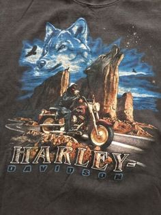 Wolf Rider, Harley Davidson Artwork, Black Harley Davidson, Wolf Howling, Harley Davidson Men, Retro 90s, Vintage Tee