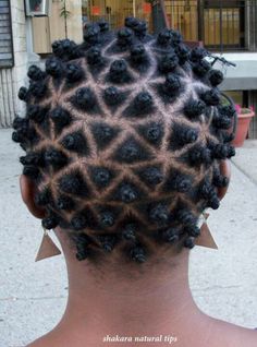 Nice Knots Banton Knots, Nubian Pattern, Buzzcut Fashion, 4c Natural Hairstyles Short, Bantu Knot Hairstyles, Hair Threading, Short Sassy Haircuts, Natural Hair Diy, Dreadlock Styles