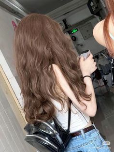 Haïr Cut Long Hair, Korean Long Hair, A Bob Haircut, Cinnamon Hair, 90s Hair, Black Hair Balayage, Brown Hair Looks, Cute Haircuts, A Bob