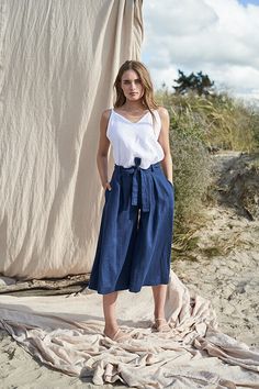 How to wear linen - ultimate guide on how, where and when | linenhandmadestudio.com Wide Linen Pants, Dress With Kimono, Linen Culottes, Linen Wrap Dress, Pants For Woman, Pants With Belt, Culotte Pants, Summer Capsule Wardrobe, Linen Shirt Dress