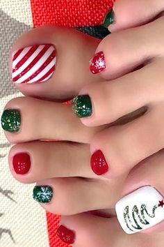 #CommissionsEarned Christmas Press on Toenails Short Square Fake Toenails with Glitter Designs Cute Christmas Tree Full Cover Glue on Toenails Glossy Snowflake Stick on Toenails for Women Girls Nail Decor 24Pcs Christmas Tree Toe Nail Designs, Christmas Nail Toes, Toe Nail Colors For Christmas, Toe Christmas Nails, Cute Christmas Toe Nails, Simple Christmas Toe Nails, Easy Christmas Toe Nail Designs, Christmas Toes Designs, Xmas Pedicure Ideas