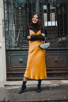 Looks Street Style, 가을 패션, Orange Dress, Rock Style, Outfits Casuales