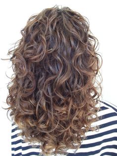 Medium Curly Hair Styles, Haircuts For Curly Hair, Permed Hairstyles, Curly Hair Care, Curly Hair Cuts, Short Curly Hair, Long Curly Hair